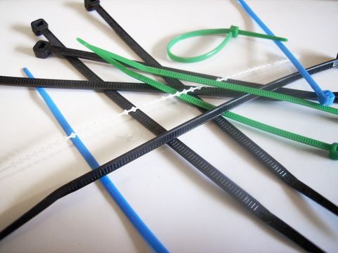 Kabel Ties dan BWG